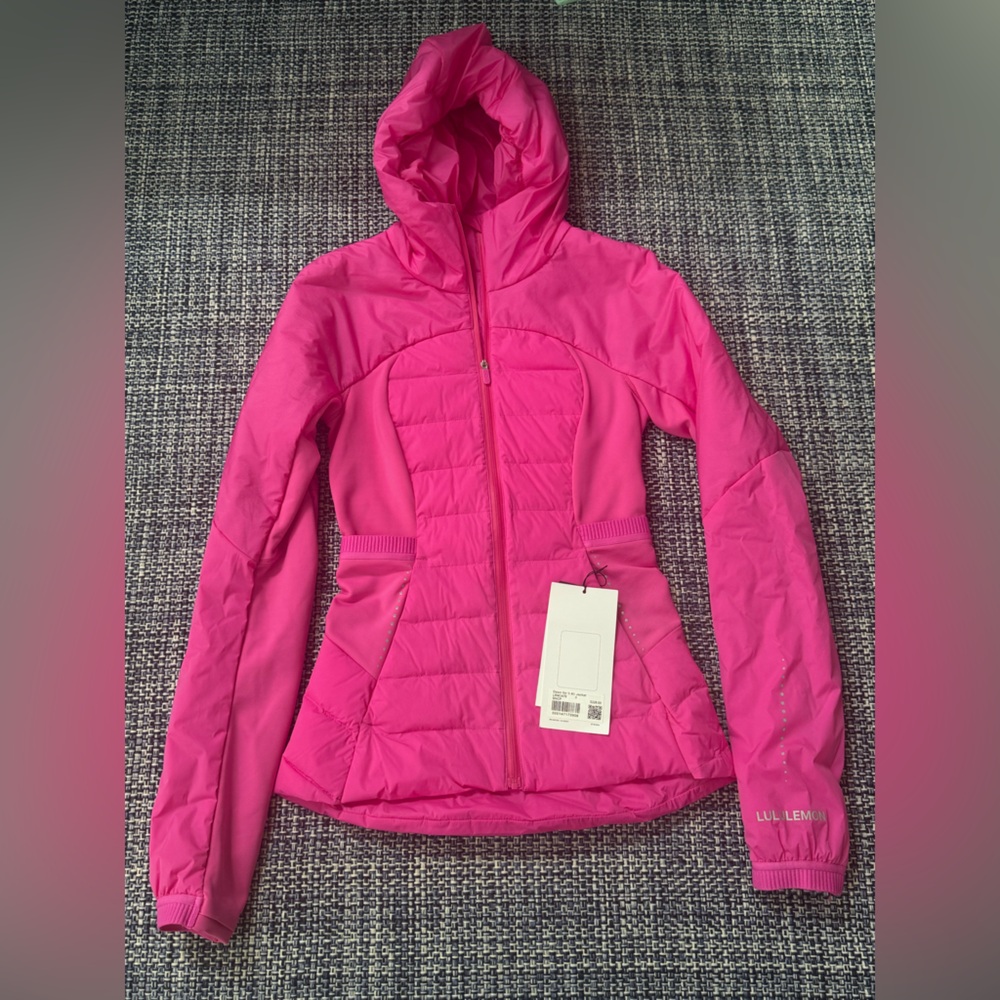 Lululemon Down for It All Jacket Size 0